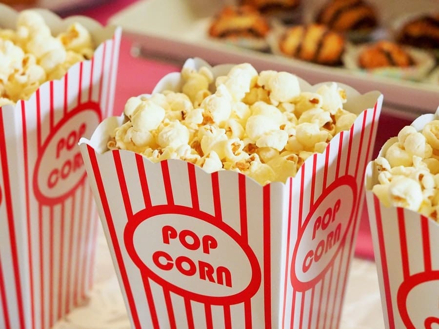 popcorn-movie-party-entertainment (1)