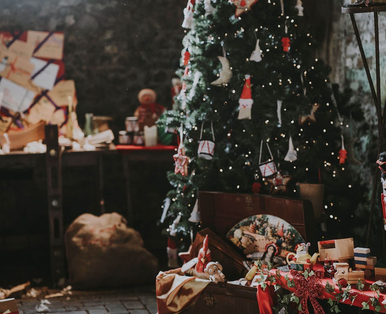 Bold Beauty Ugly Christmas sweater DIY Christmas sweaters Bold Beauty Ugly Christmas sweater DIY Christmas sweaters