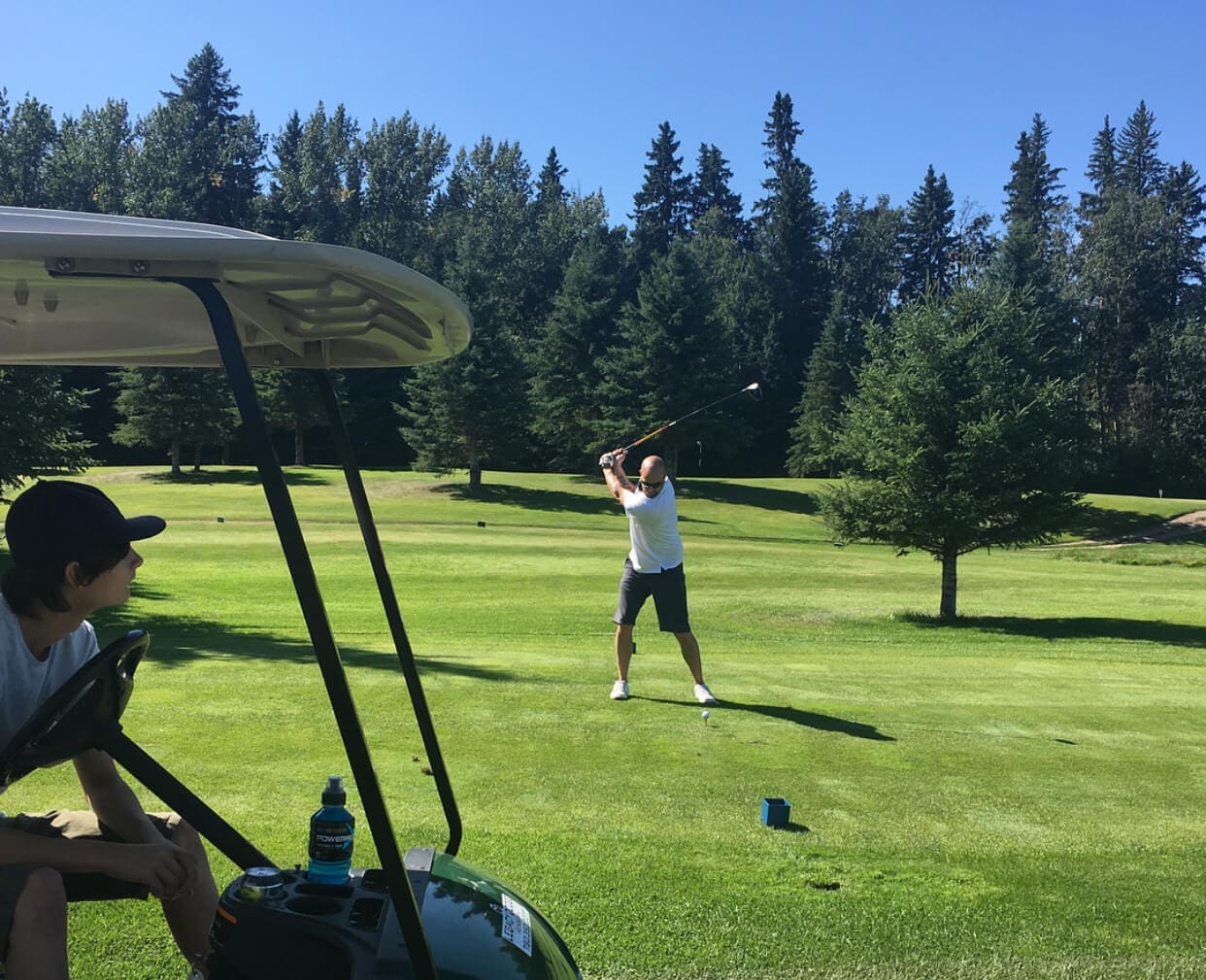 Alberta Golf Preparing To Lead The Way In The Opening Of Non-Essential Businesses