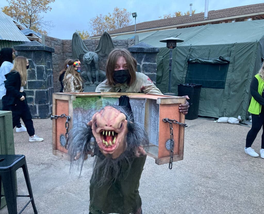 Deadmonton haunted house