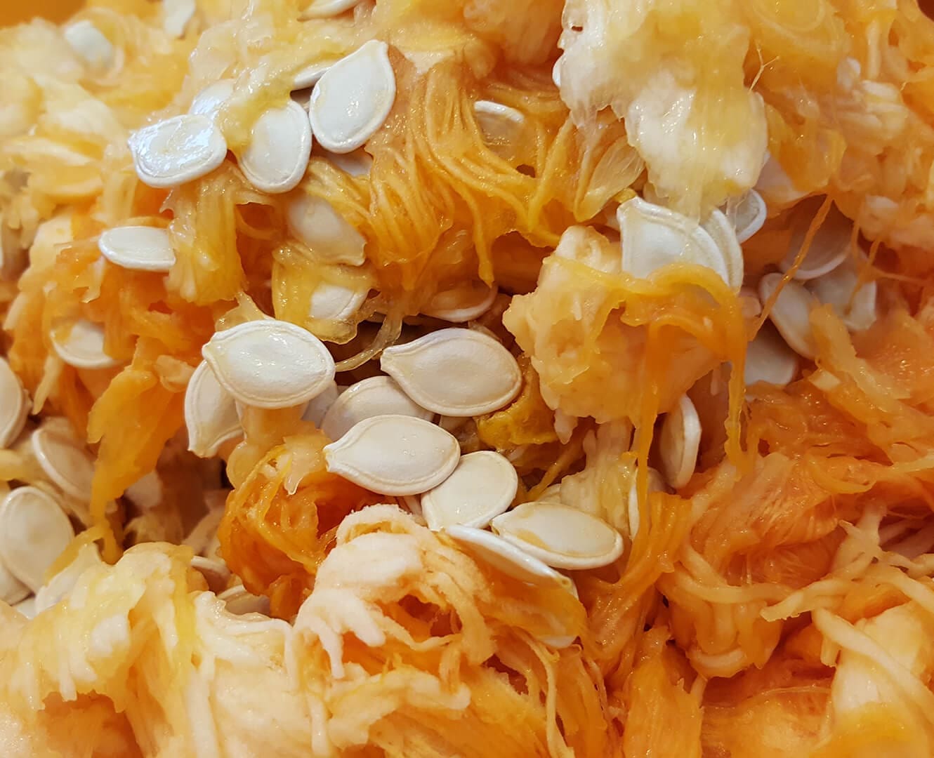 Post Halloween Snack: Roasted Pumpkin Seeds