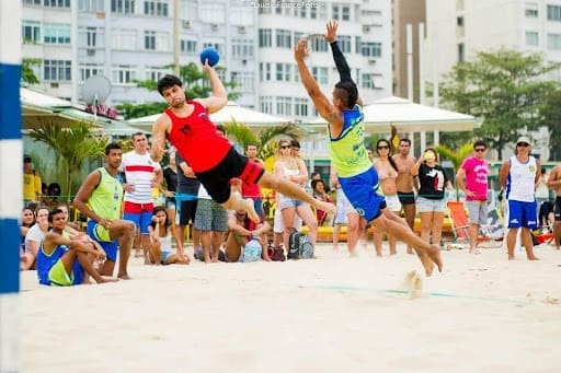 Handball takes on the sand