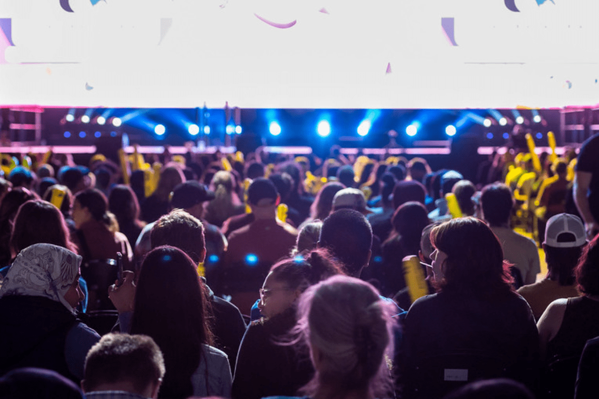 photo of a crowd Infront of the stage at worldskills